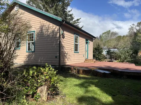 8455 S Victoria Avenue Rockaway Beach OR 97136