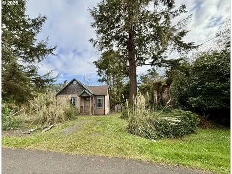 8455 S Victoria Avenue Rockaway Beach OR 97136