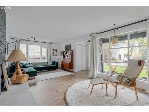 5516 SE Steele Street Portland OR 97206