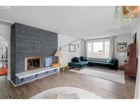 5516 SE Steele Street Portland OR 97206