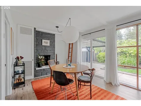 5516 SE Steele Street Portland OR 97206