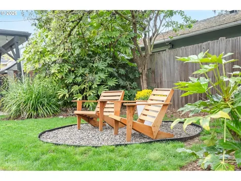 5516 SE Steele Street Portland OR 97206