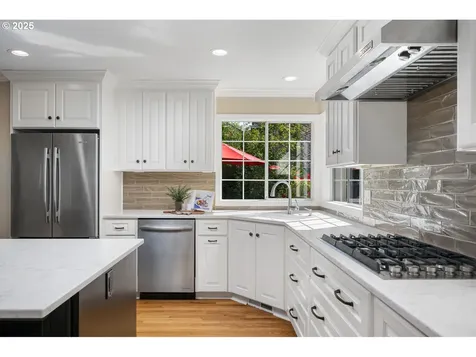 13753 Provincial Hill Drive Lake Oswego OR 97035