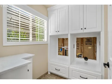 13753 Provincial Hill Drive Lake Oswego OR 97035