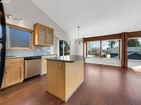 2357 SE Regner Road Gresham OR 97080