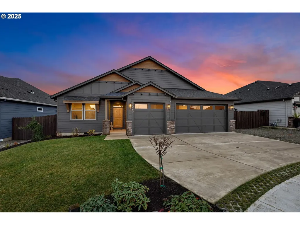 825 S Goose Loop Ridgefield WA 98642