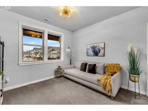 825 S Goose Loop Ridgefield WA 98642