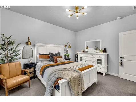 825 S Goose Loop Ridgefield WA 98642
