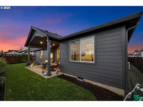 825 S Goose Loop Ridgefield WA 98642