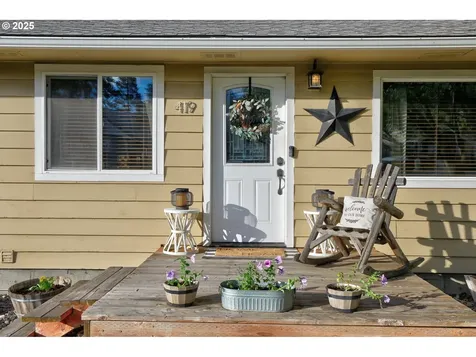 419 W 14th Street The Dalles OR 97058