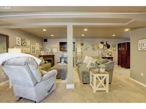 419 W 14th Street The Dalles OR 97058