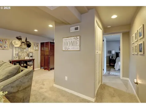 419 W 14th Street The Dalles OR 97058