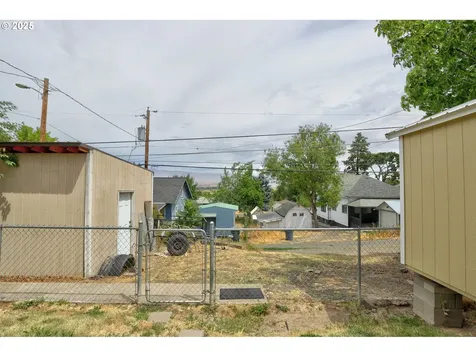 419 W 14th Street The Dalles OR 97058