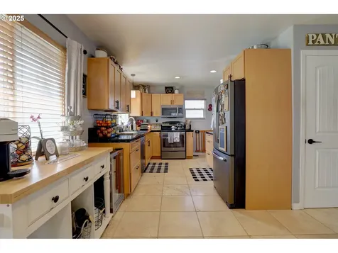 419 W 14th Street The Dalles OR 97058