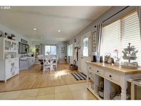 419 W 14th Street The Dalles OR 97058