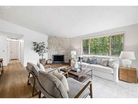 2326 SW Mcginnis Avenue Troutdale OR 97060