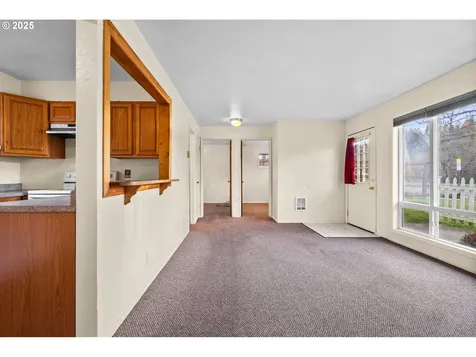 3875 E Amazon Drive Eugene OR 97405