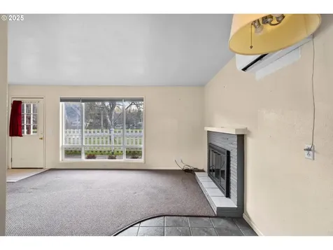 3875 E Amazon Drive Eugene OR 97405
