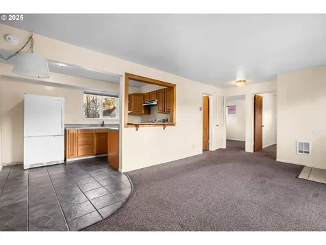 3875 E Amazon Drive Eugene OR 97405