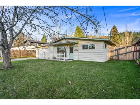 3875 E Amazon Drive Eugene OR 97405