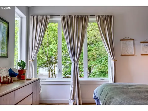2531 NW Marsden Place Portland OR 97229