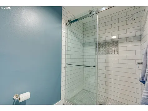 2531 NW Marsden Place Portland OR 97229