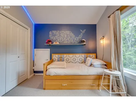 2531 NW Marsden Place Portland OR 97229