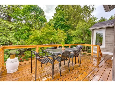 2531 NW Marsden Place Portland OR 97229