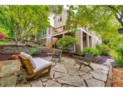 2531 NW Marsden Place Portland OR 97229