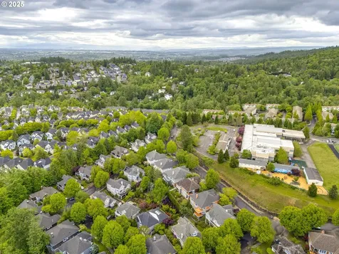 2531 NW Marsden Place Portland OR 97229