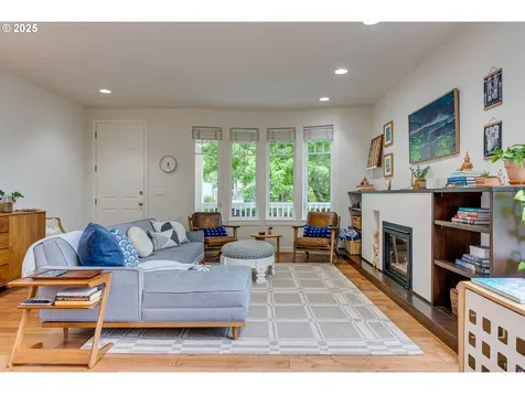 2531 NW Marsden Place Portland OR 97229