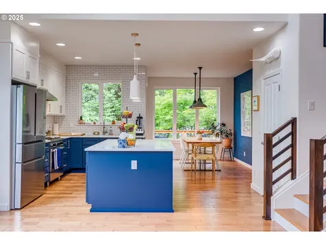 2531 NW Marsden Place Portland OR 97229