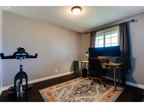 3958 Pam Street Eugene OR 97402