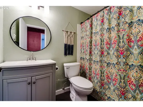 3958 Pam Street Eugene OR 97402