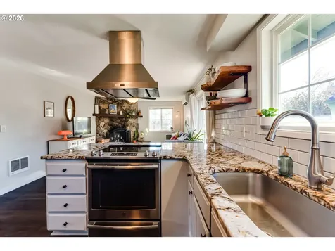 3958 Pam Street Eugene OR 97402