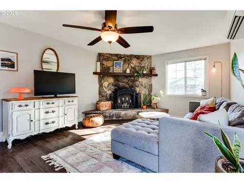 3958 Pam Street Eugene OR 97402