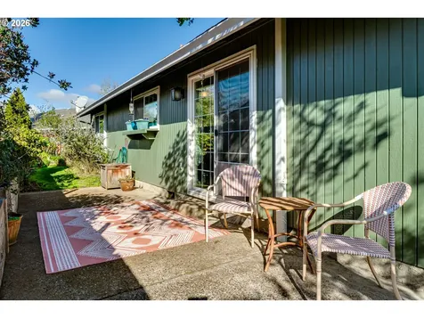 3958 Pam Street Eugene OR 97402