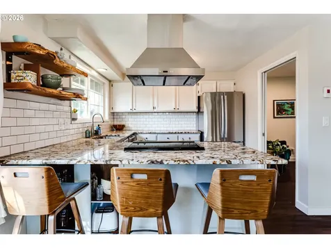 3958 Pam Street Eugene OR 97402