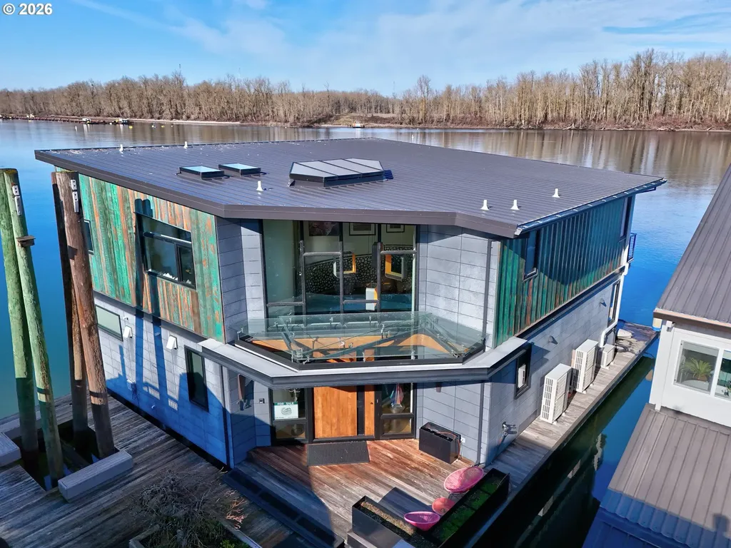 3939 N Marine Drive Portland OR 97217