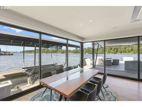 3939 N Marine Drive Portland OR 97217