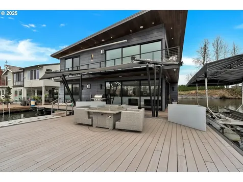 3939 N Marine Drive Portland OR 97217