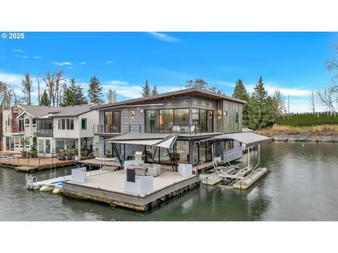 3939 N Marine Drive Portland OR 97217