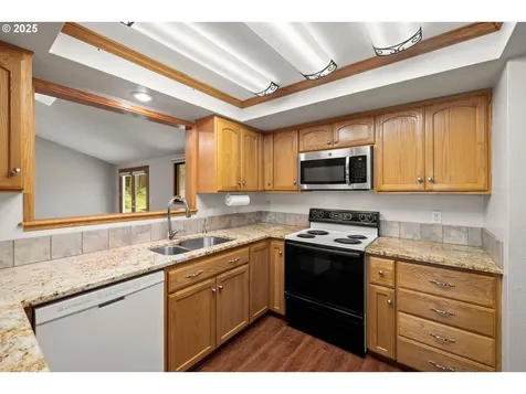 16615 S Annette Drive Oregon City OR 97045