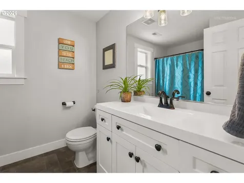 1405 NE 14th Place Canby OR 97013