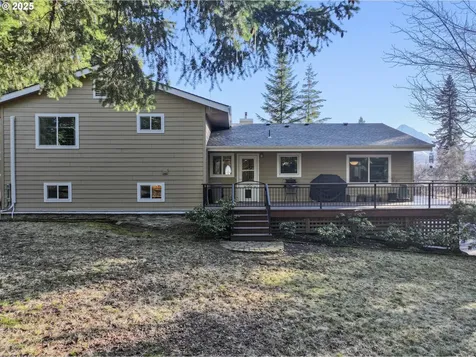 6150 Miller Road Mt Hood Prkdl OR 97041