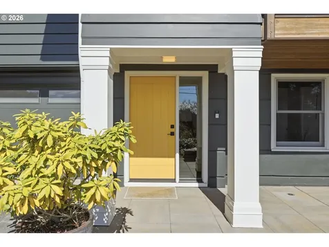 4432 SW Twombly Avenue Portland OR 97239