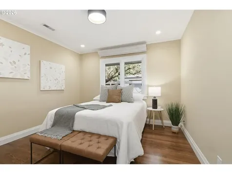 4432 SW Twombly Avenue Portland OR 97239