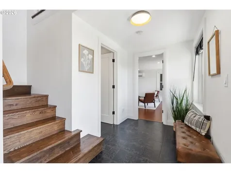 4432 SW Twombly Avenue Portland OR 97239