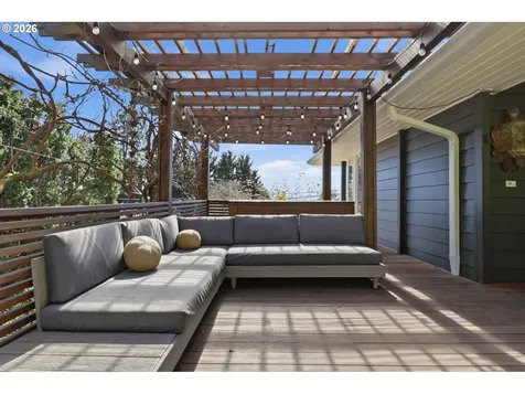 4432 SW Twombly Avenue Portland OR 97239