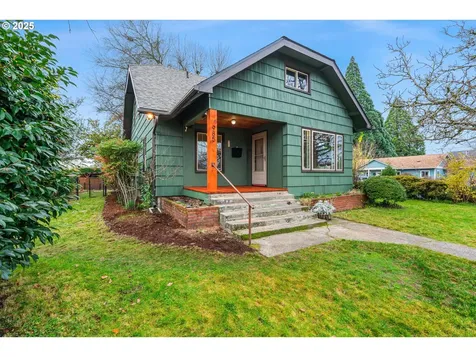 965 N 4th Avenue Stayton OR 97383